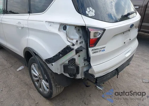 2017 Ford Escape Titanium from USA, damaged, VIN 1FMCU0J9XHUE25353